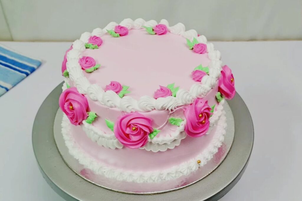 Cake Decoration Technique- With a Pot and Cap