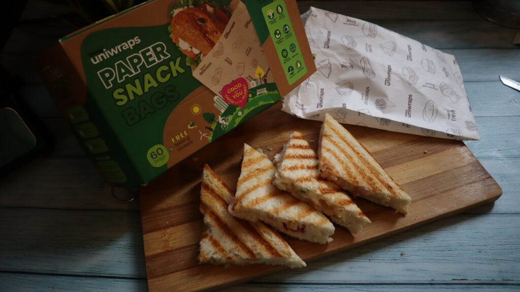 Pack Sandwiches in Oddy Snack Bags